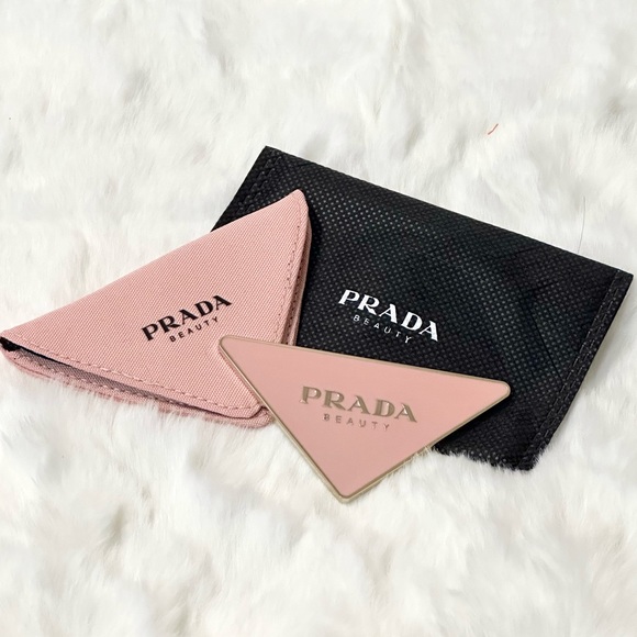 Prada beauty triangle pink hand mirror - Picture 1 of 9